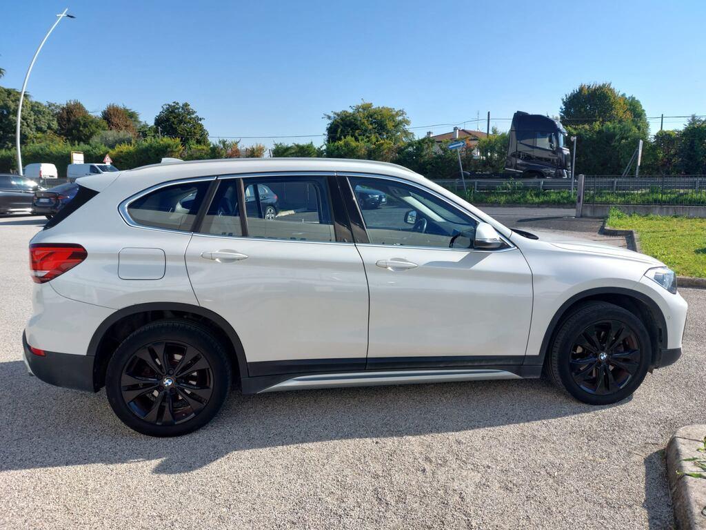 BMW X1 18 d xLine xDrive