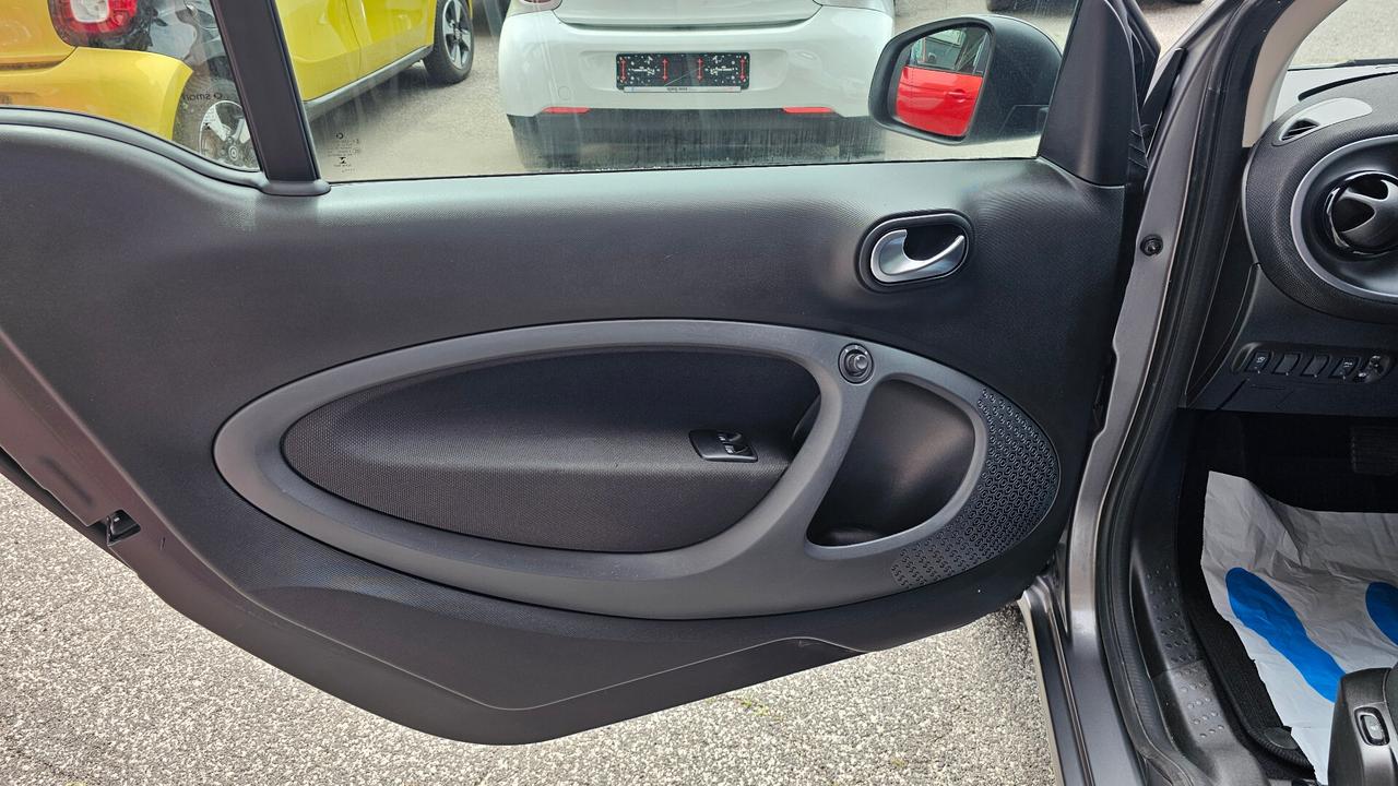 Smart ForTwo 90 0.9 Turbo twinamic Passion UNIPRO' NAV ANDROID TAGL UFF SENSORI