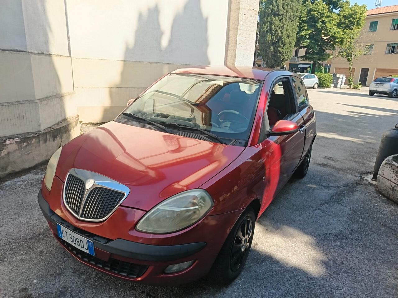 Lancia Ypsilon 1.2 16V Platino ok neo patente