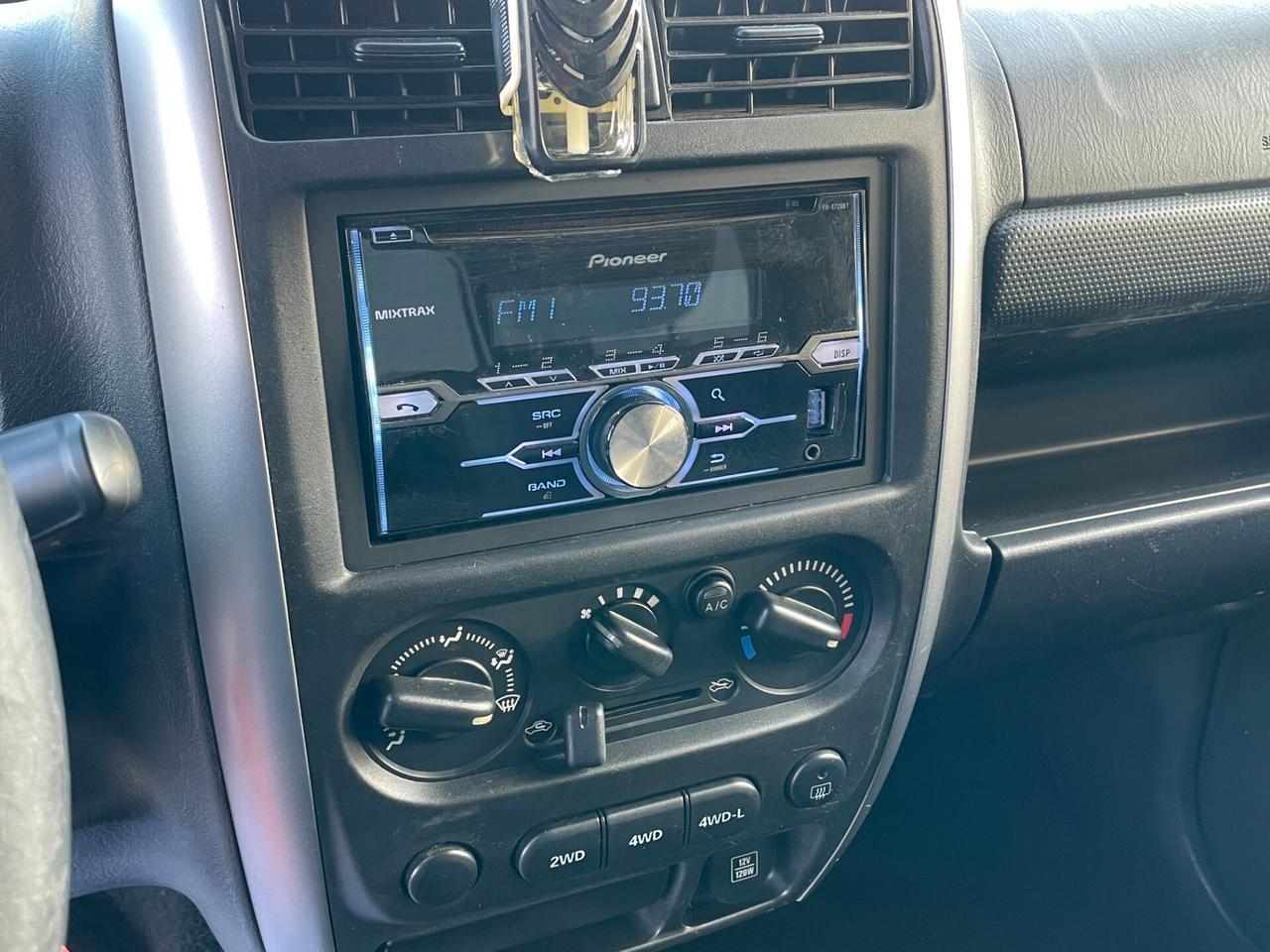 Suzuki Jimny 1.3 4WD Evolution Plus "GPL"