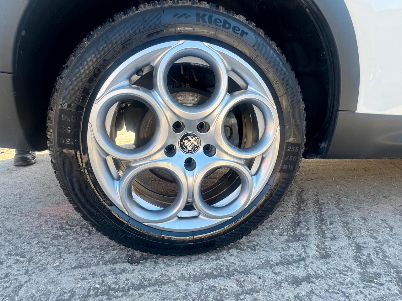 Alfa Romeo Tonale 1.6 diesel 130 CV TCT6 Sprint