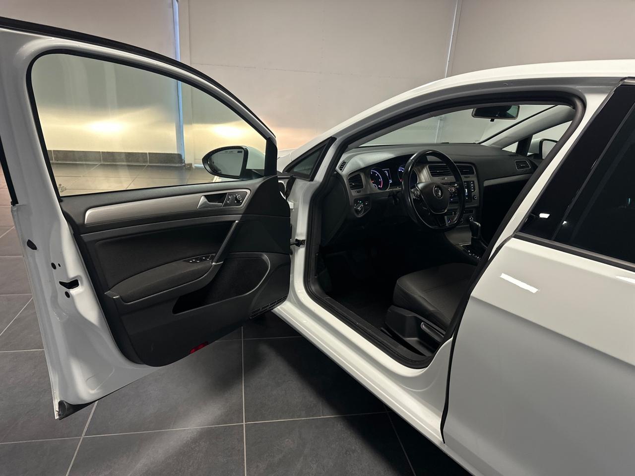 VOLKSWAGEN GOLF 7 1.6 TDI DSG 110CV PRONTA CONSEGNA