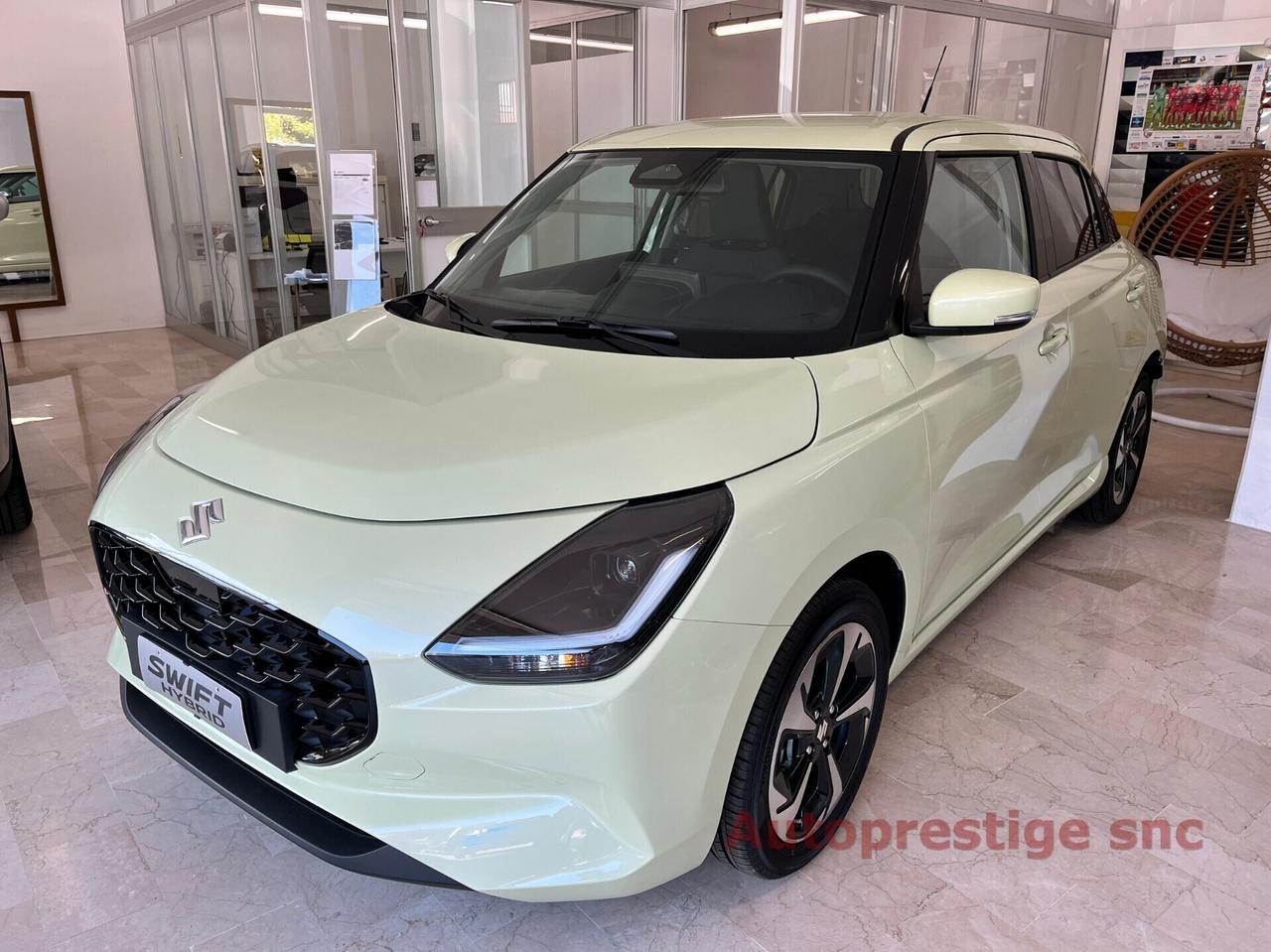 Suzuki Swift 1.2 Hybrid Waku