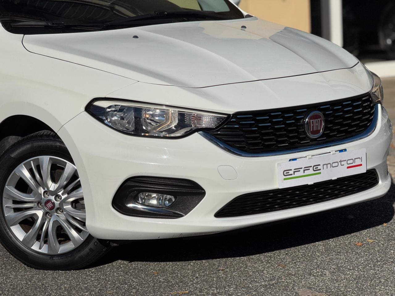 Fiat Tipo 1.4 4 porte Easy UNIPRO