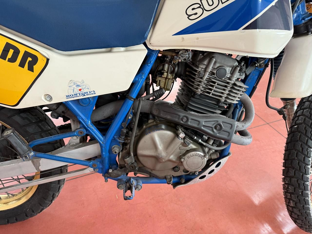 DR 600 Suzuki, Incredibilmente bella, INTERESSE STORICO E MOTORE CAMBIATO, CON 33000KM