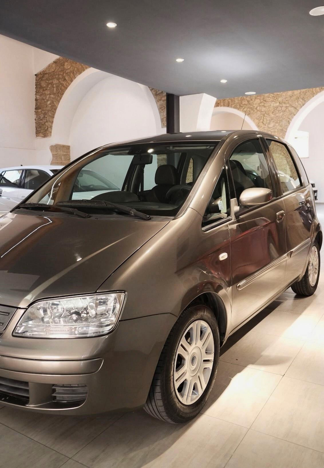 Fiat Idea 1.3 Multijet 16V Dynamic 90cv