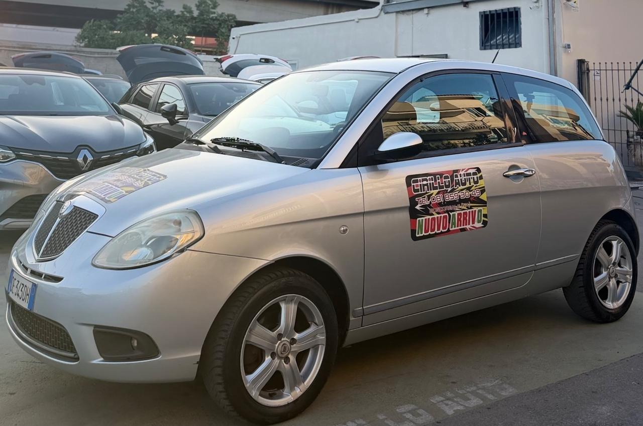 Lancia Ypsilon 1.3 Diesel 75 Cv