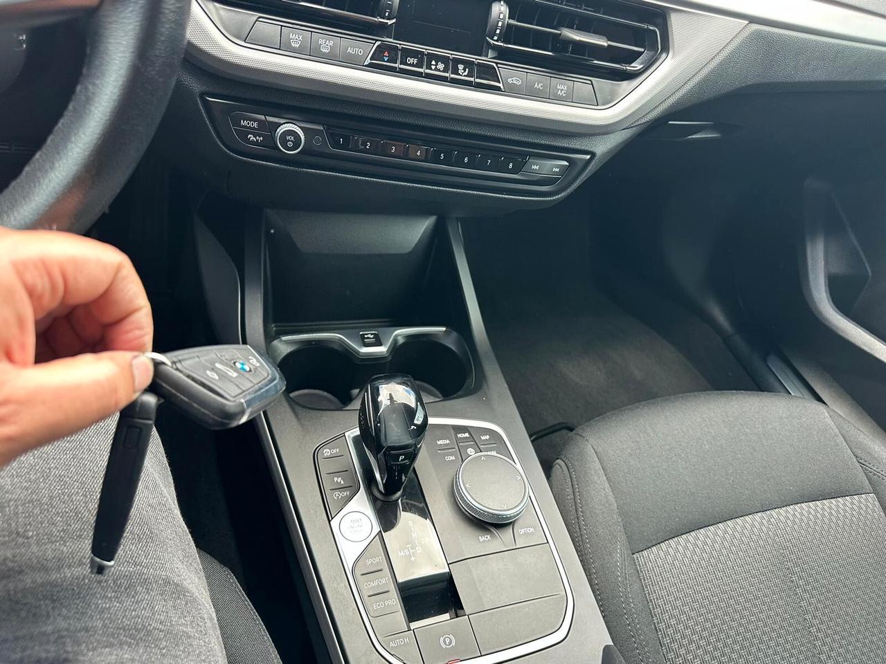 Bmw 116 116d 5p. Sport