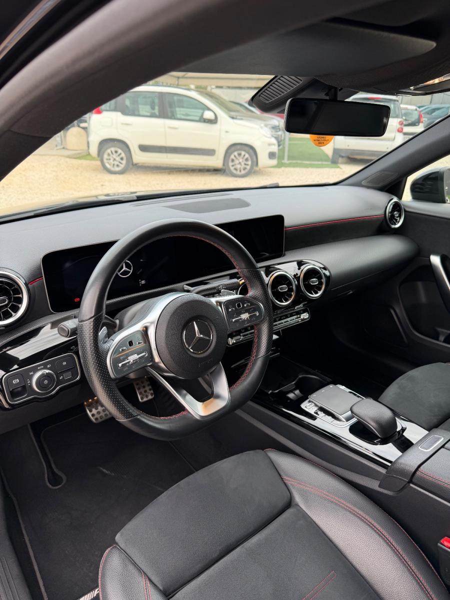 MERCEDES - Classe A - A 180 d Automatic Premium