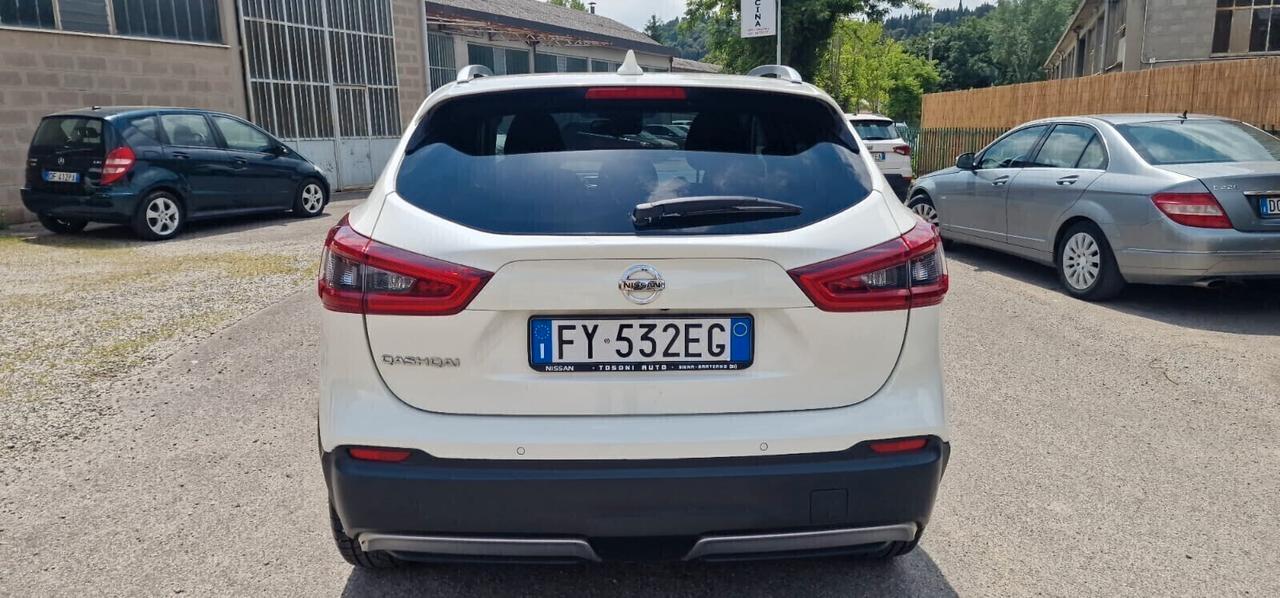 Nissan Qashqai 1.3 DIG-T 140 CV Tekna Dynamic Standard