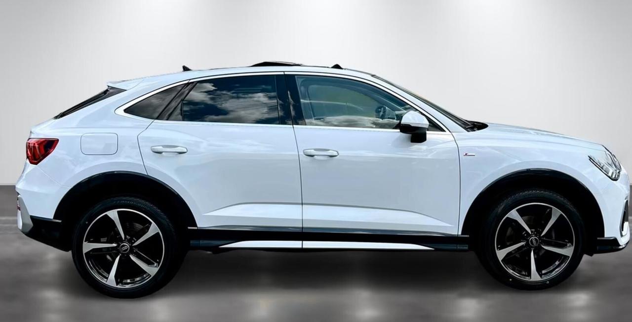 Audi Q3 35 TDI S tronic line edition