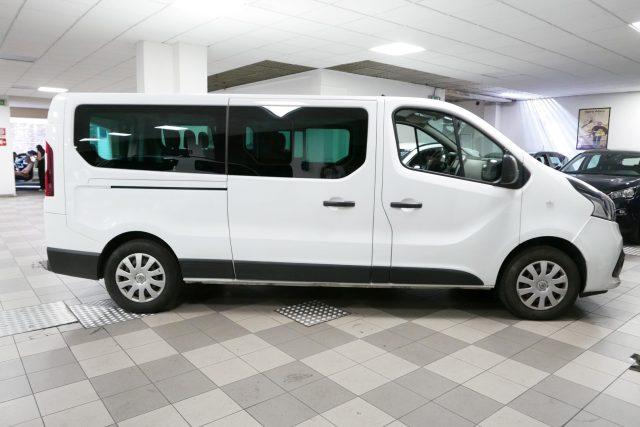 RENAULT Trafic T29 1.6 dCi 125CV Lungo Zen Heavy 9 Posti + IVA