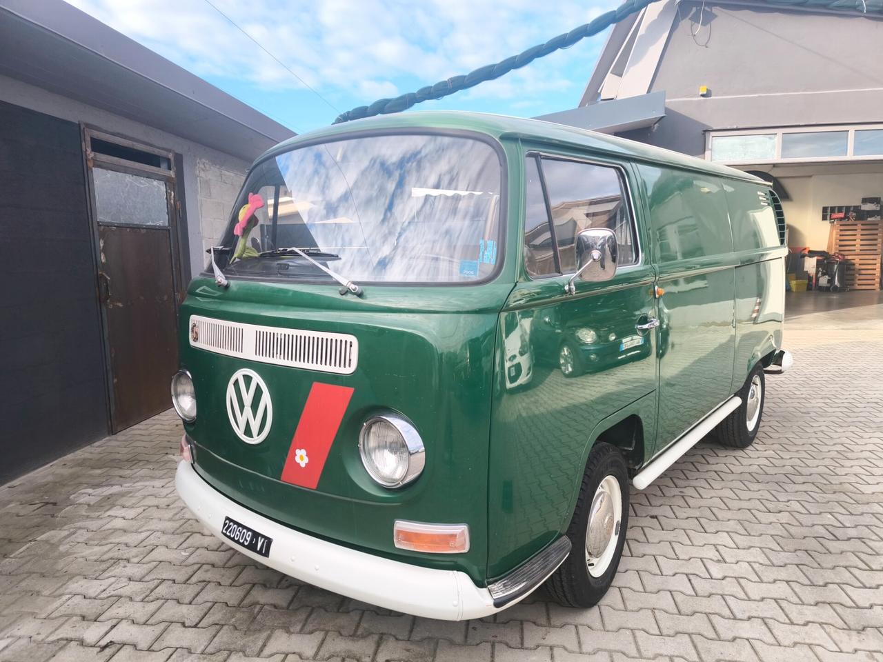 VOLKSWAGEN T2 1,6 BENZINA- I°SERIE – 1971 -FRECCE BASSE