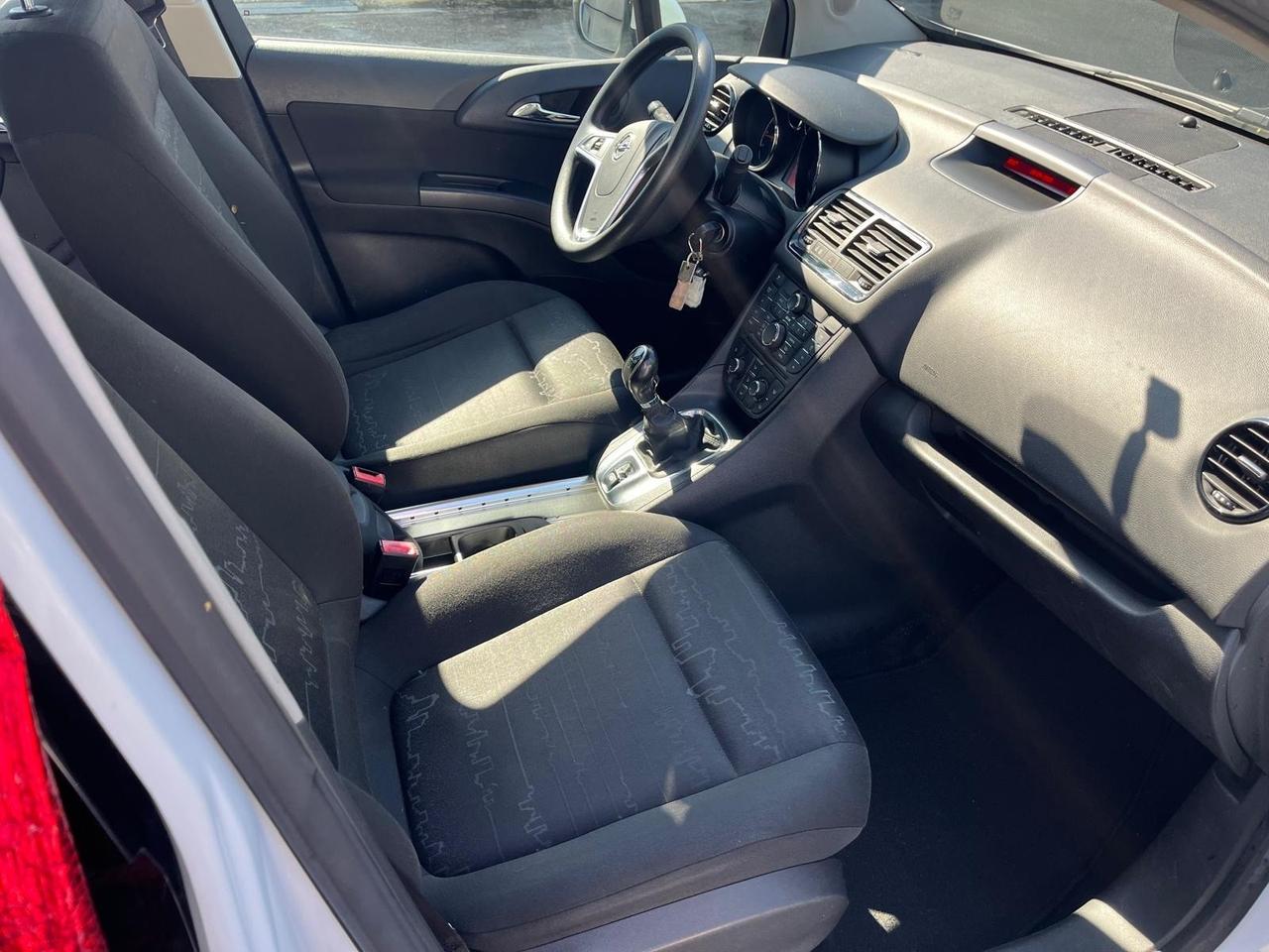 Opel meriva-1.4 benz/100 cv-Full-2011