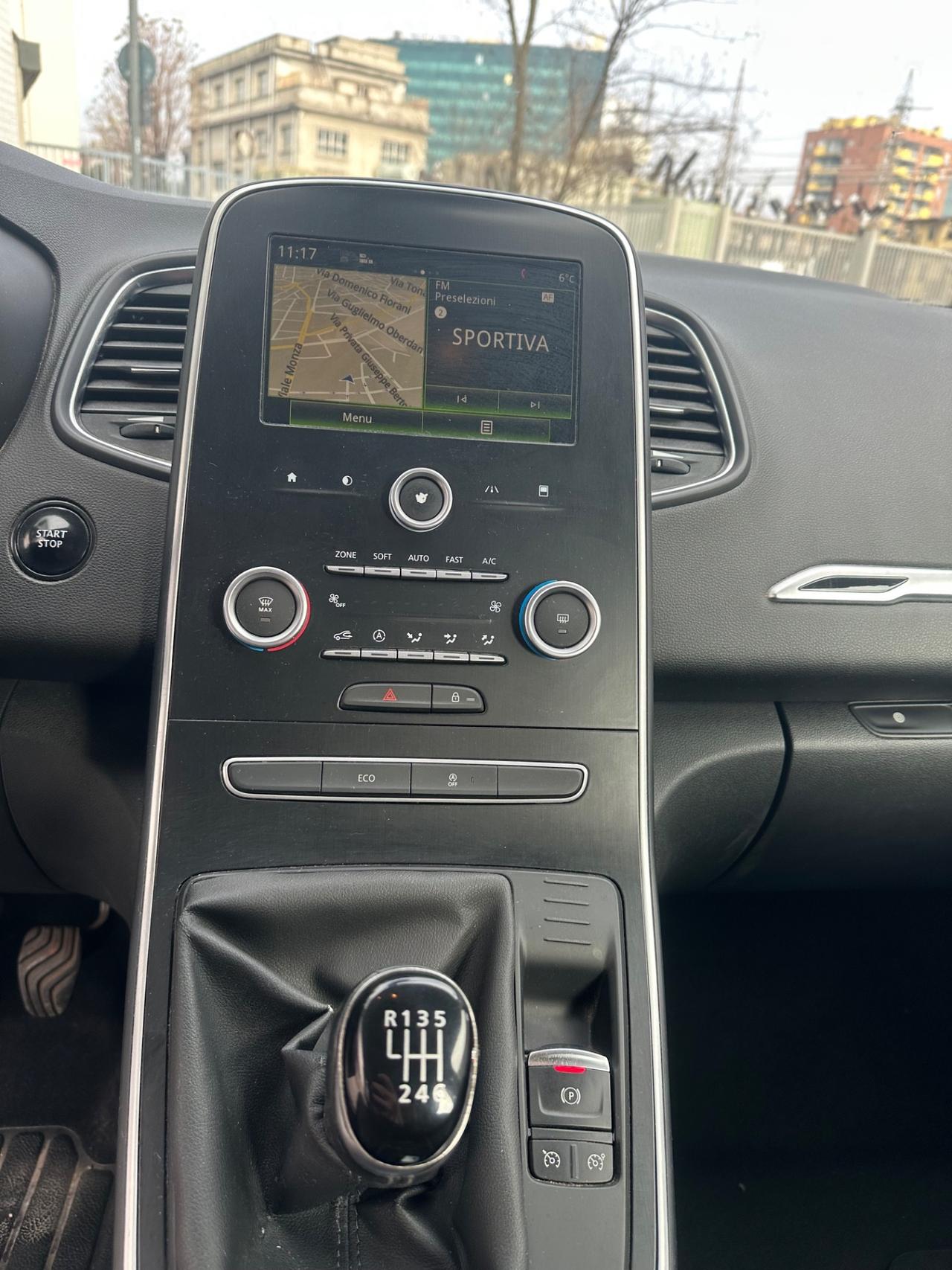 Renault Grand Scenic TCe 130 CV Energy Initiale Paris