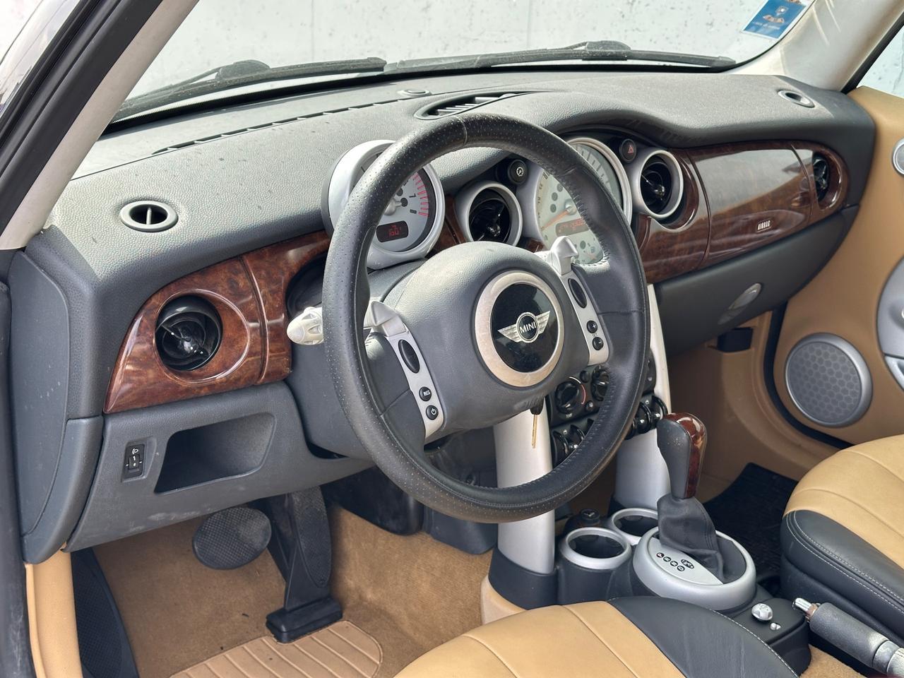 Mini 1.6 16V One de luxe Automatica Neopatentati