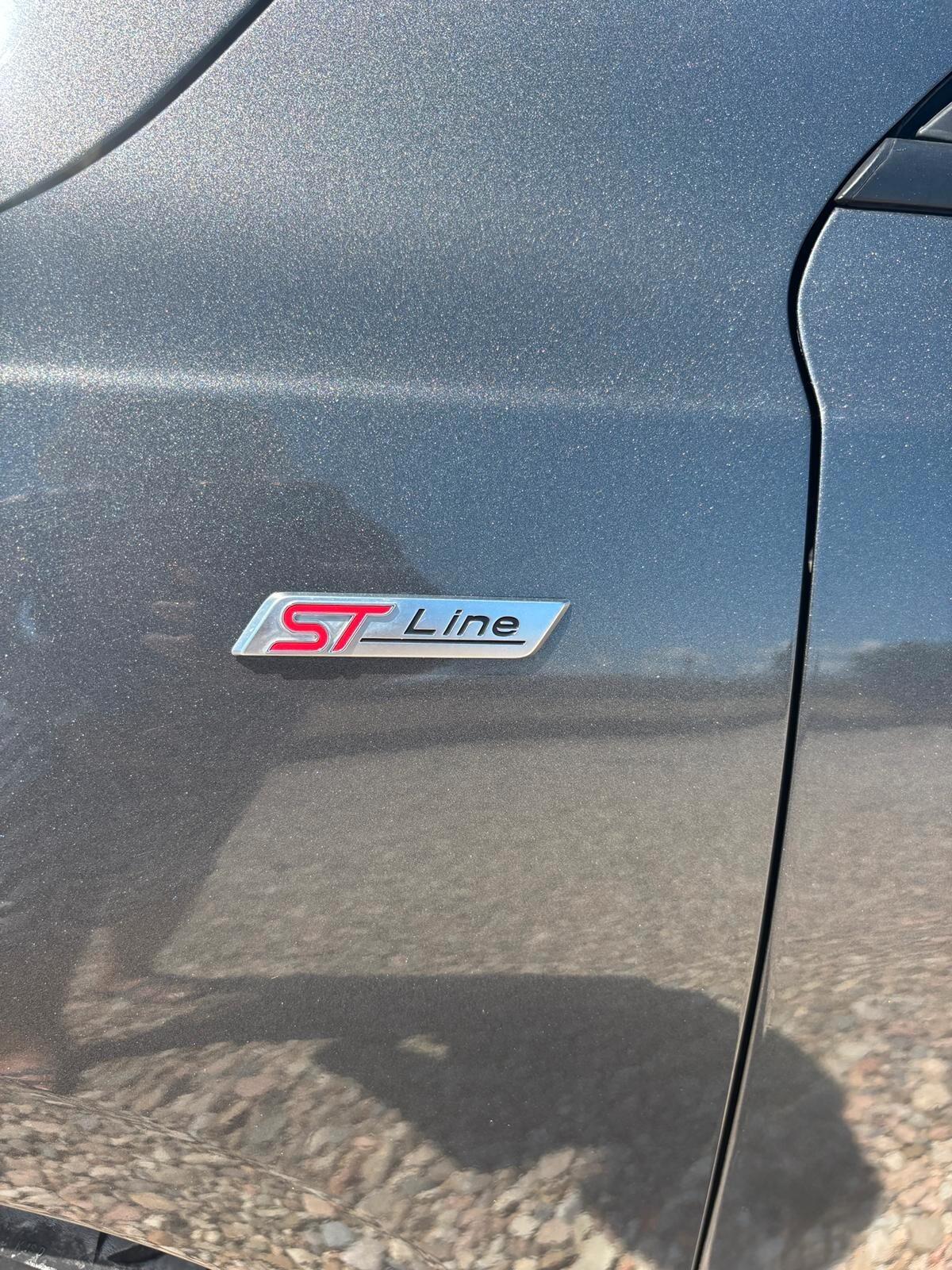 Ford Focus DIESEL 1.5 EcoBlue ST LINE AUTOMATICA