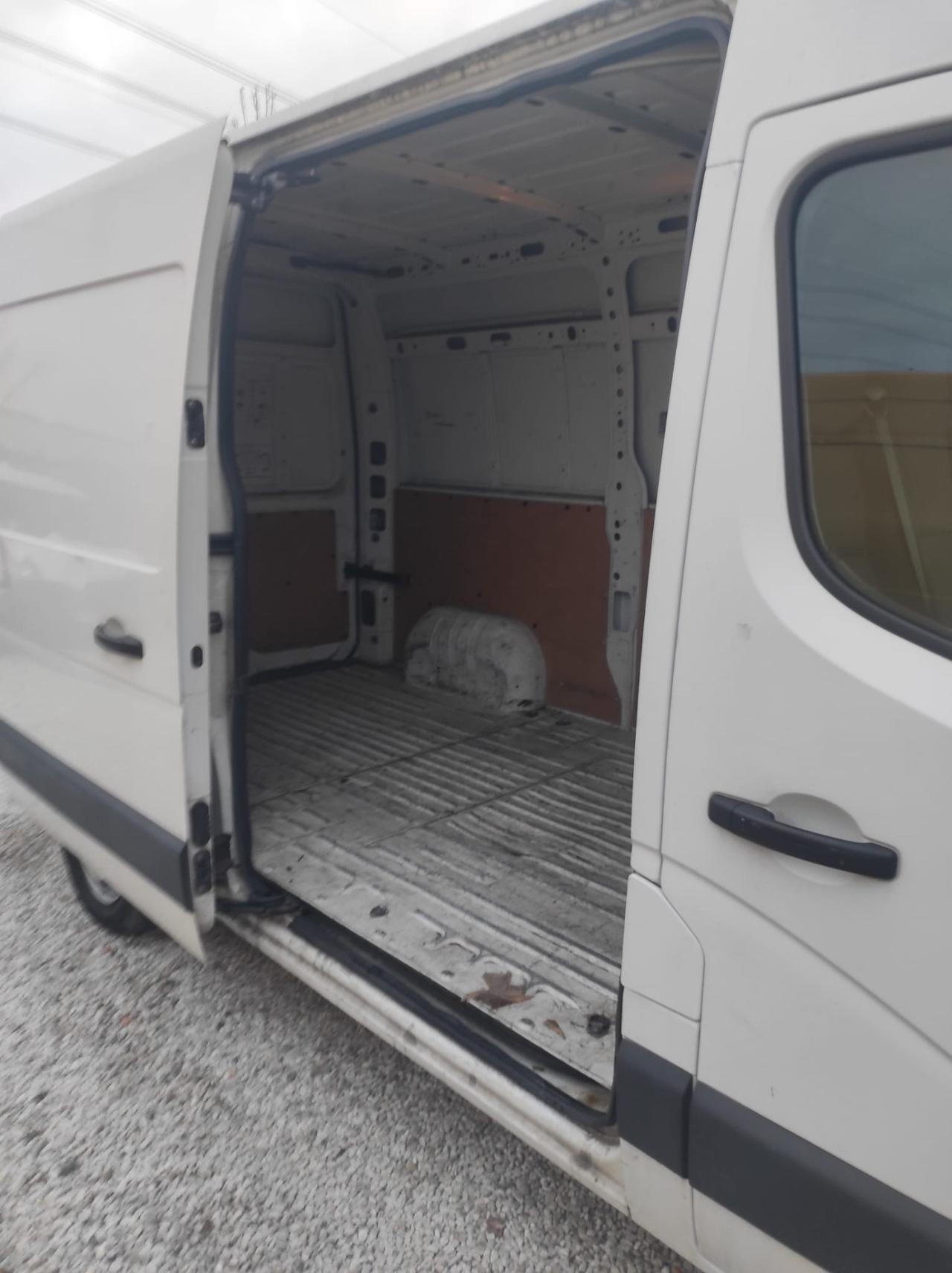 Renault Master T35 2.3Dci 131CV Iva Compresa