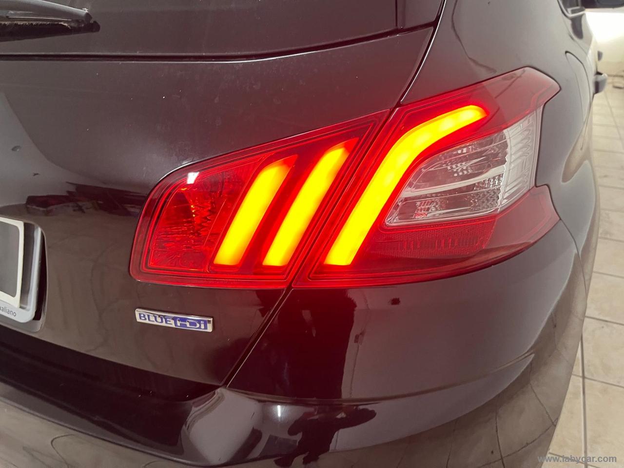 PEUGEOT 308 BlueHDi 120 S&S EAT6 Allure CAMBIO AUTOMATICO