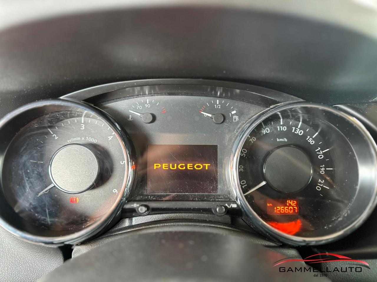 Peugeot 3008 1.6 Business 115CV