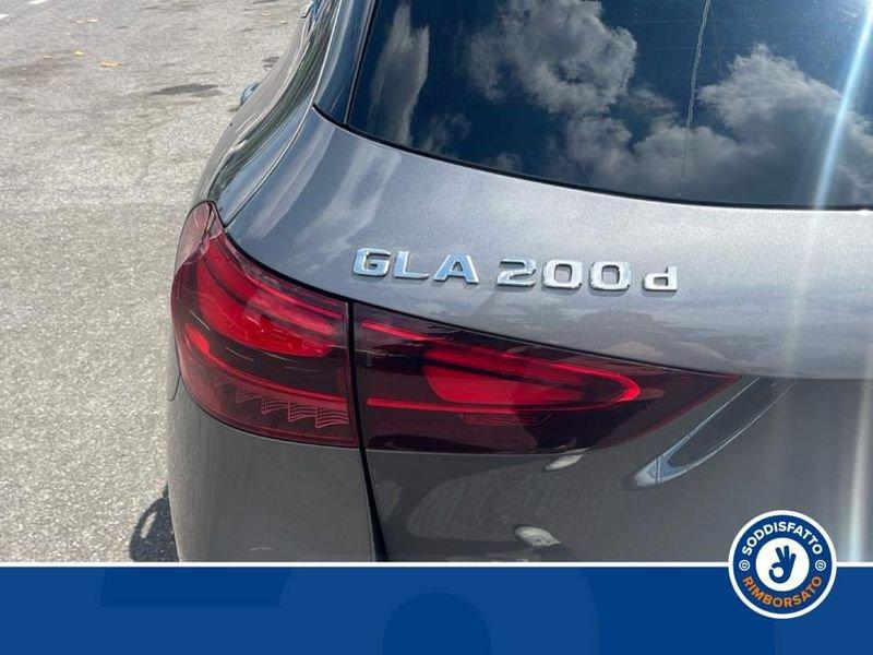 Mercedes-Benz GLA 200d Automatic Advanced Progressive