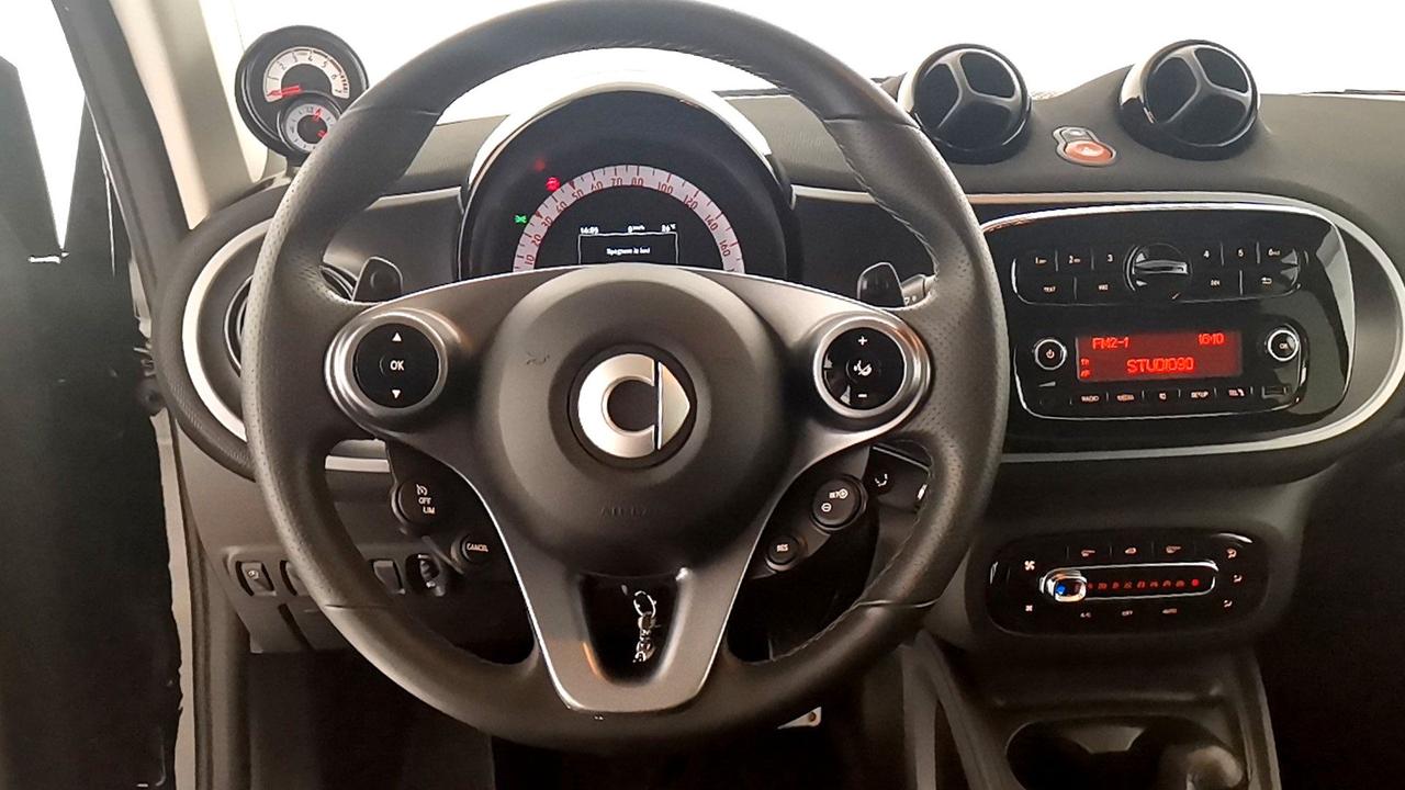 SMART Fortwo III 2015 Cabrio - Fortwo Cabrio 0.9 t Passion 90cv twinamic my18