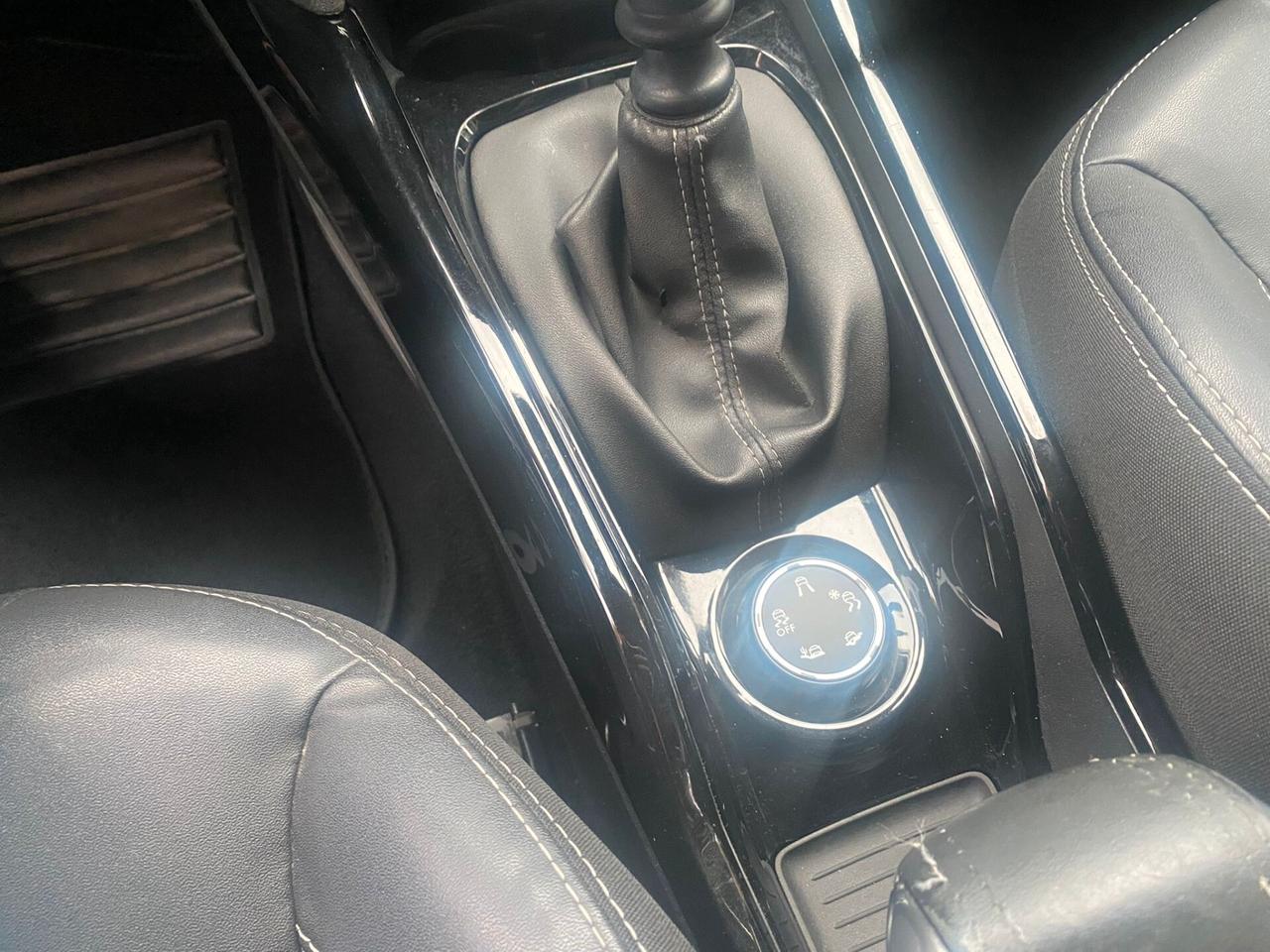 Peugeot 2008 BlueHDi 120 S&S Allure