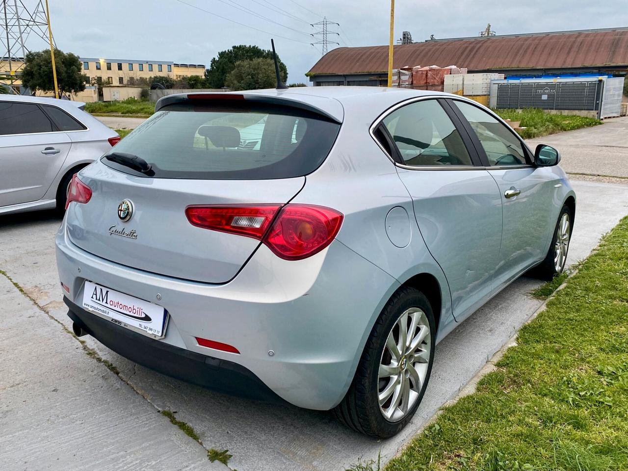 Alfa Romeo Giulietta 1.6 JTDm-2 105 CV Distinctive