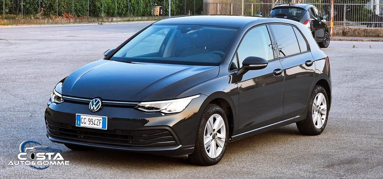 volkswagen Golf VIII 2020 2.0 tdi 115cv ok Neopatentati