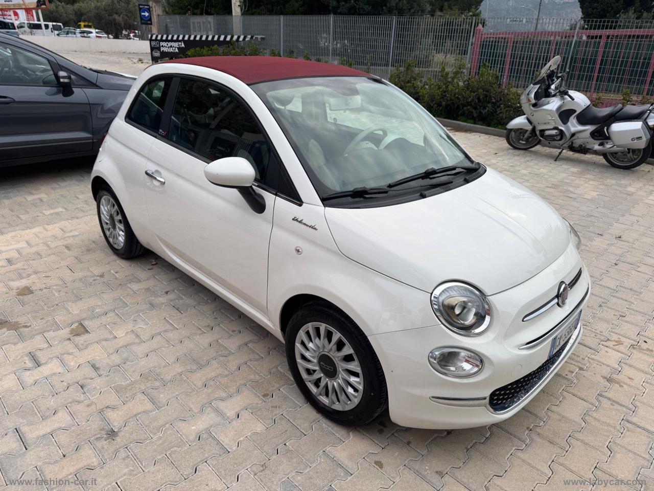 FIAT 500 C 1.0 Hybrid Dolcevita