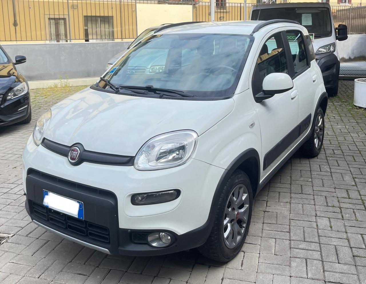 FIAT PANDA - 0.9 TWINAIR TURBO S&S - 4x4 - BENZINA - KM 82.561 - ANCHE PER NEOPATENTATI - PREZZO NON VINCOLATO DA FINANZIAMENTO