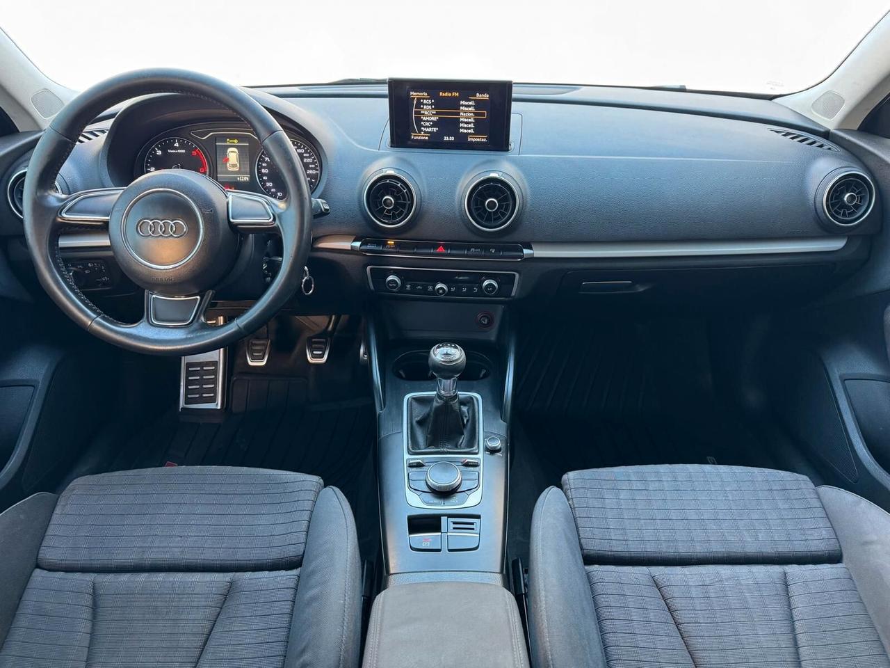 AUDI A3 1.6 TDI 110CV 2015!!!