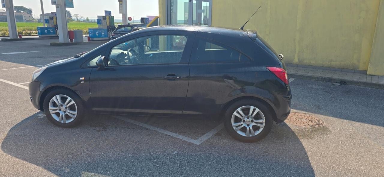 Opel Corsa 1.3 CDTI 90CV 3 porte Sport