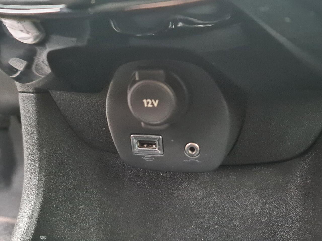 Peugeot 108 VTi 68 5 porte Allure - km certif.