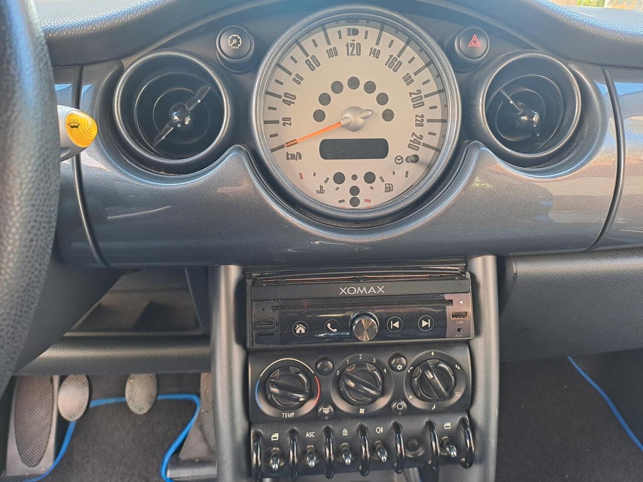 Mini 1.4 tdi One D de luxe