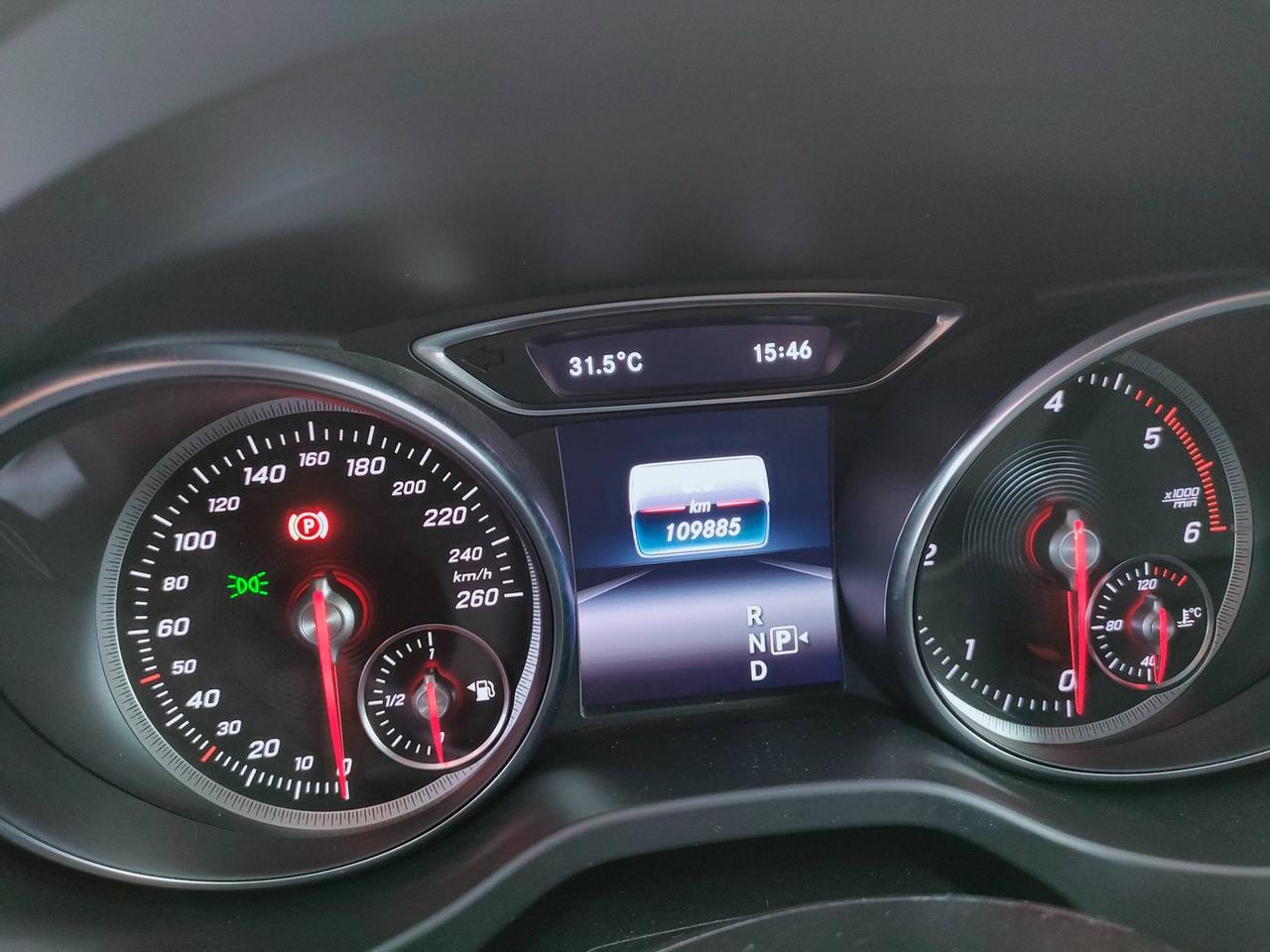Mercedes-Benz GLA-X156 2017 - GLA 200 d Business auto