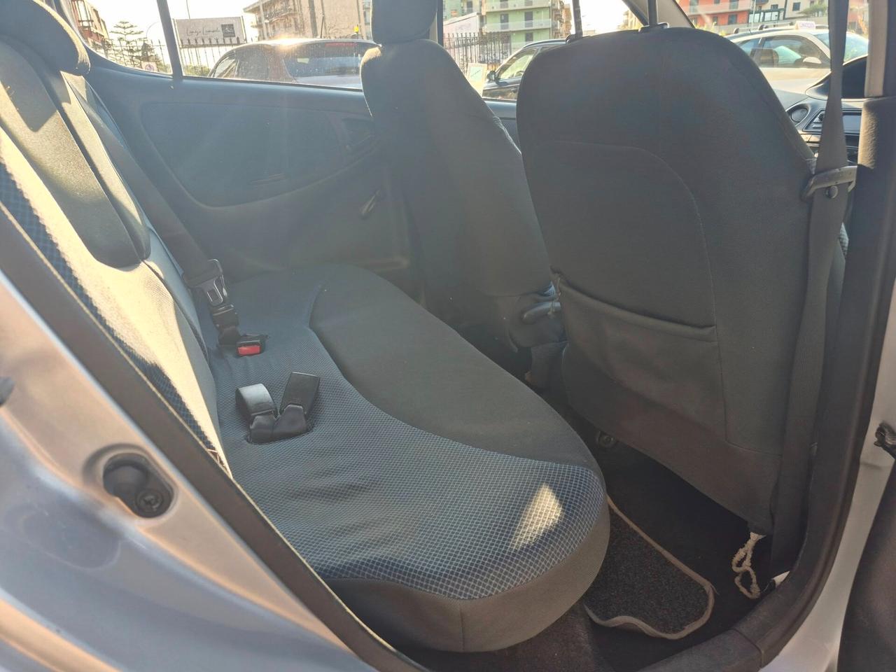 Toyota Yaris 1.4 tdi D-4D cat 5 porte Expo
