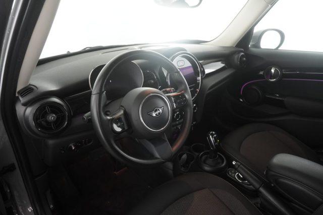 MINI Mini 5 Porte 1.5 Cooper Essential 5 porte