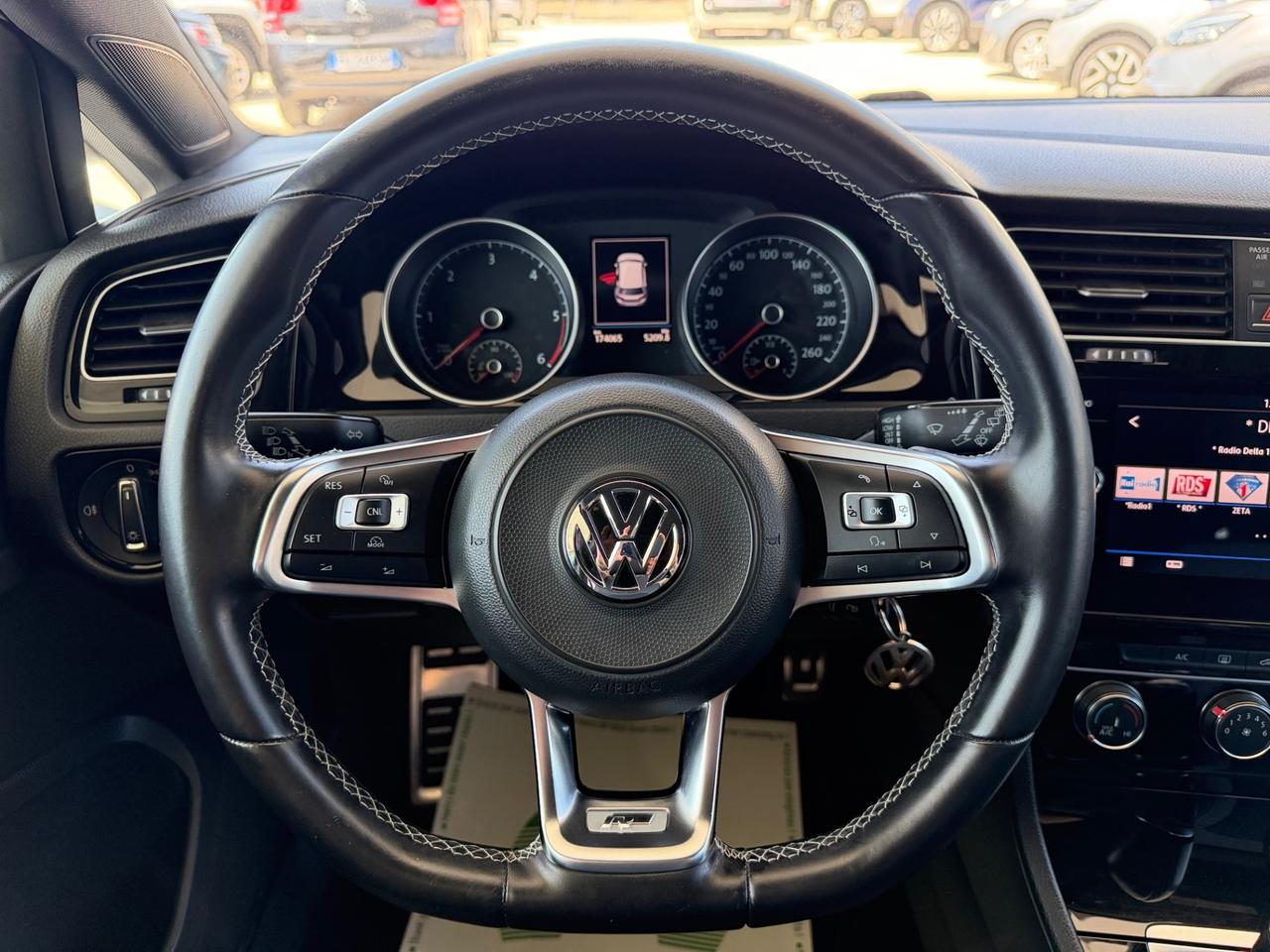Volkswagen Golf 1.6 TDI 115 CV EXECUTIVE R-Line