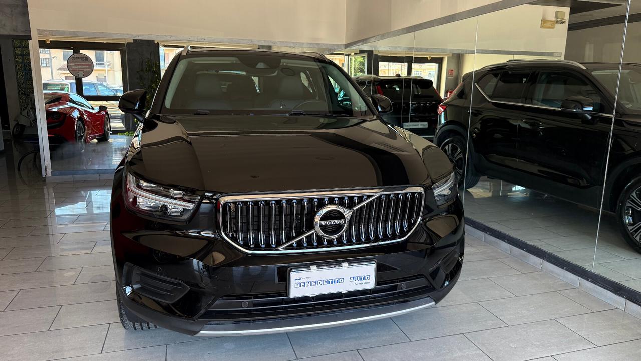 Volvo XC40 T5 Recharge Plug-in Hybrid Inscription Expression