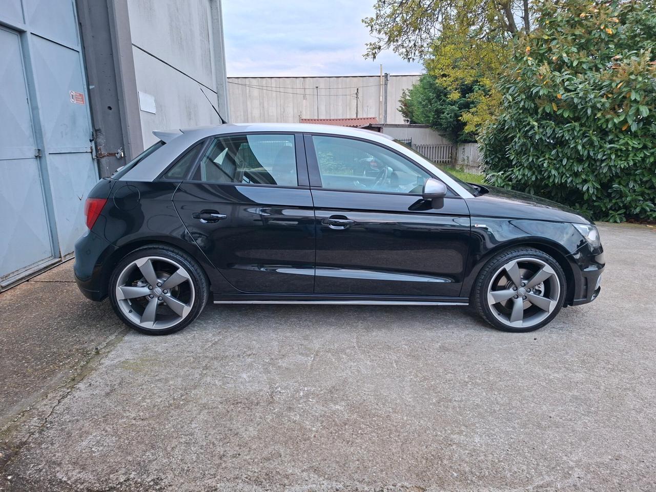 Audi A1 2.0 TDI 143 cv S-LINE *EXCLUSIVE*