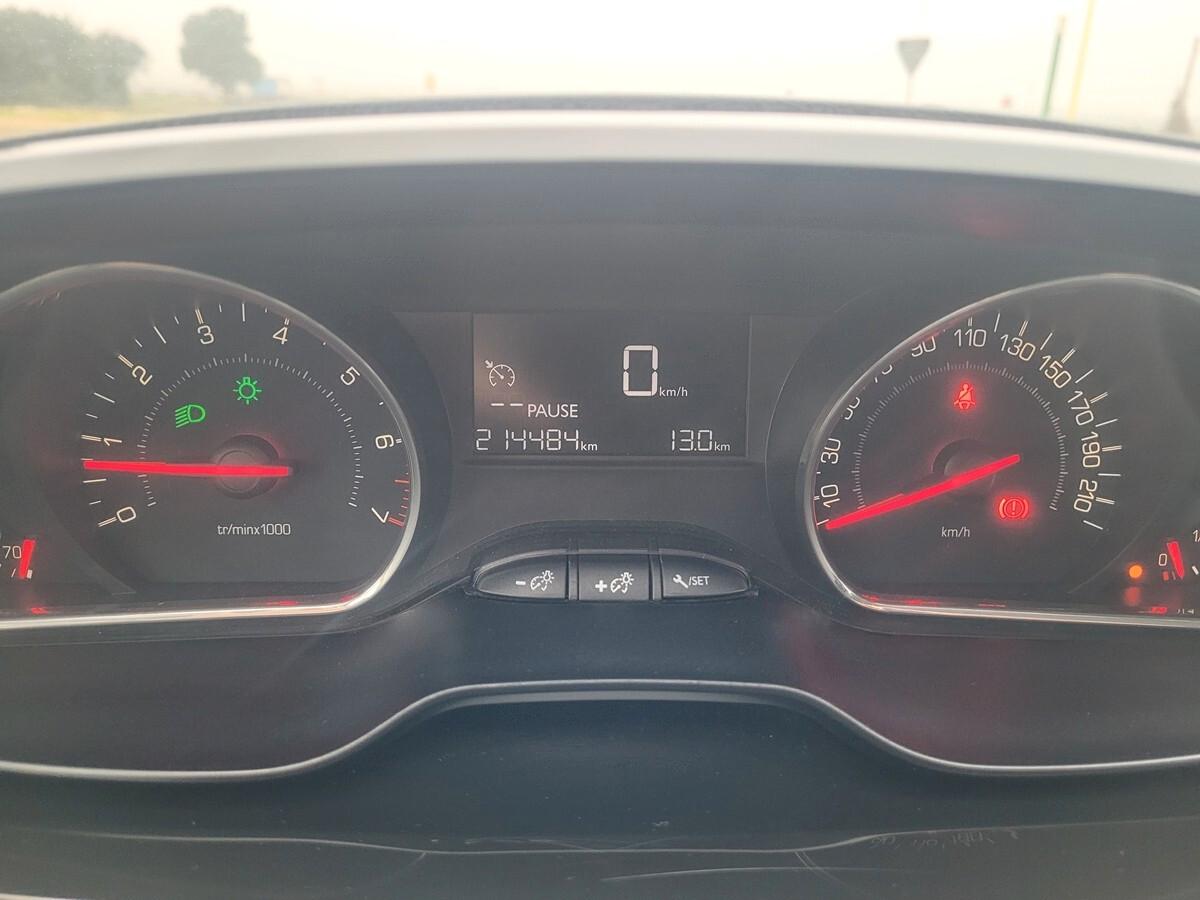 Peugeot 208 1.4 VTi 95 CV 5p. GPL Active