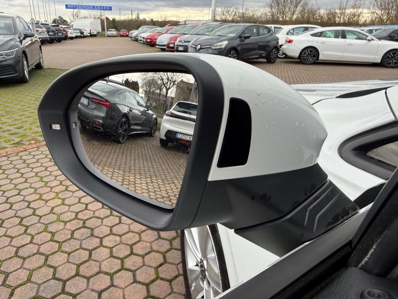 Volkswagen Golf 1.0 TSI EVO Life