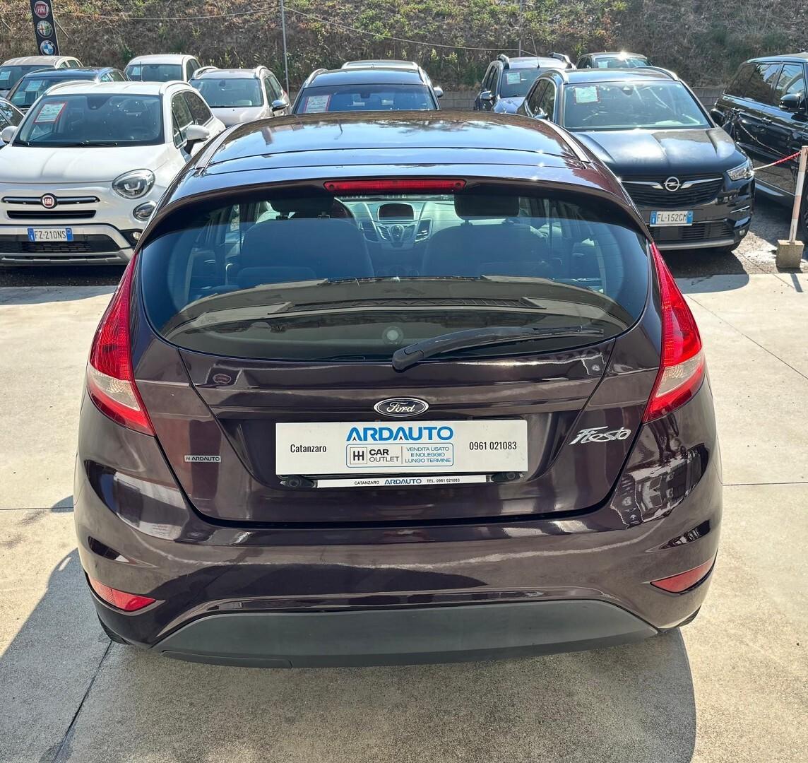 Ford Fiesta 1.4 Titanium Gpl