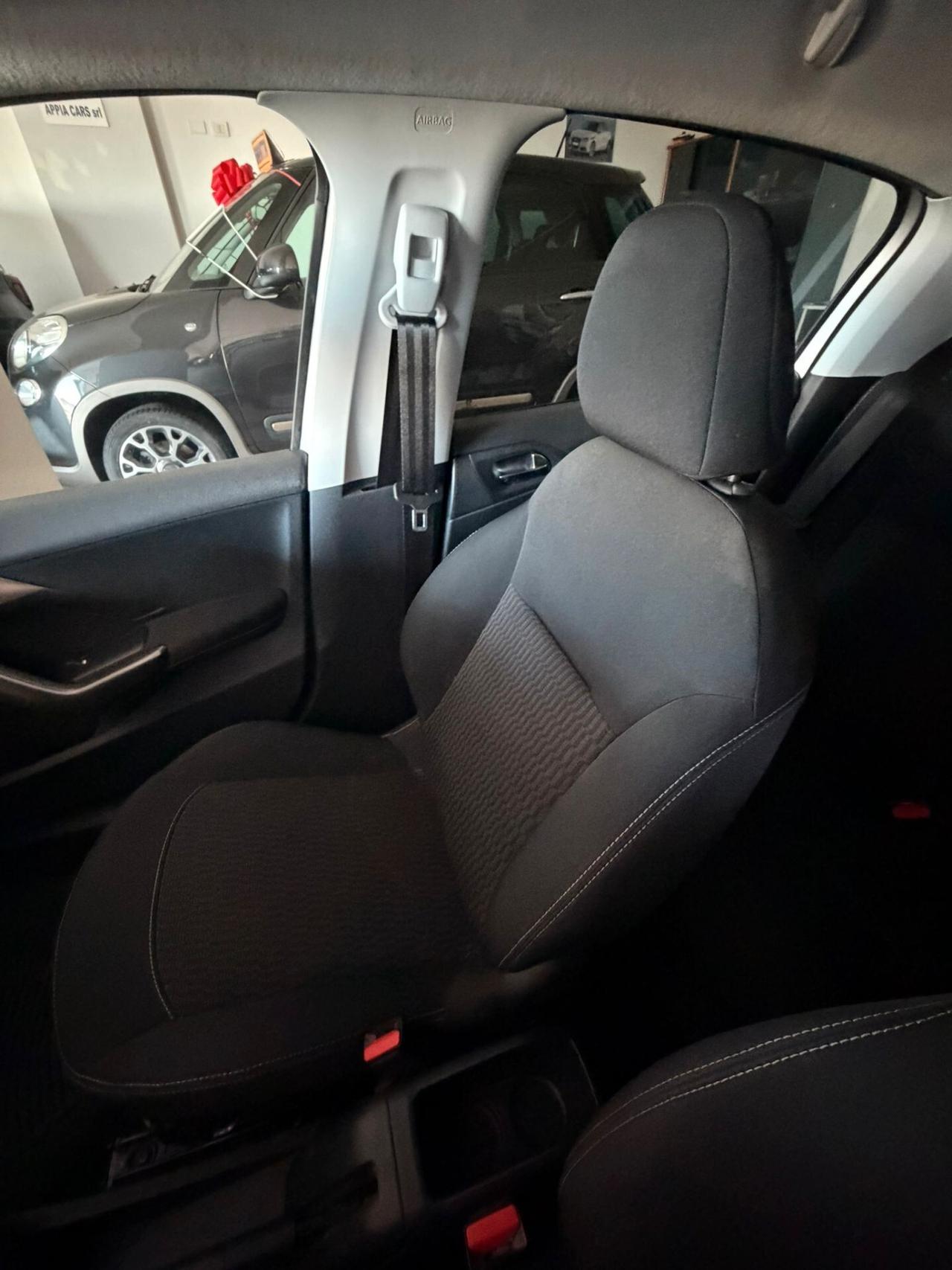 Peugeot 208 BlueHDi 75 5 porte Allure