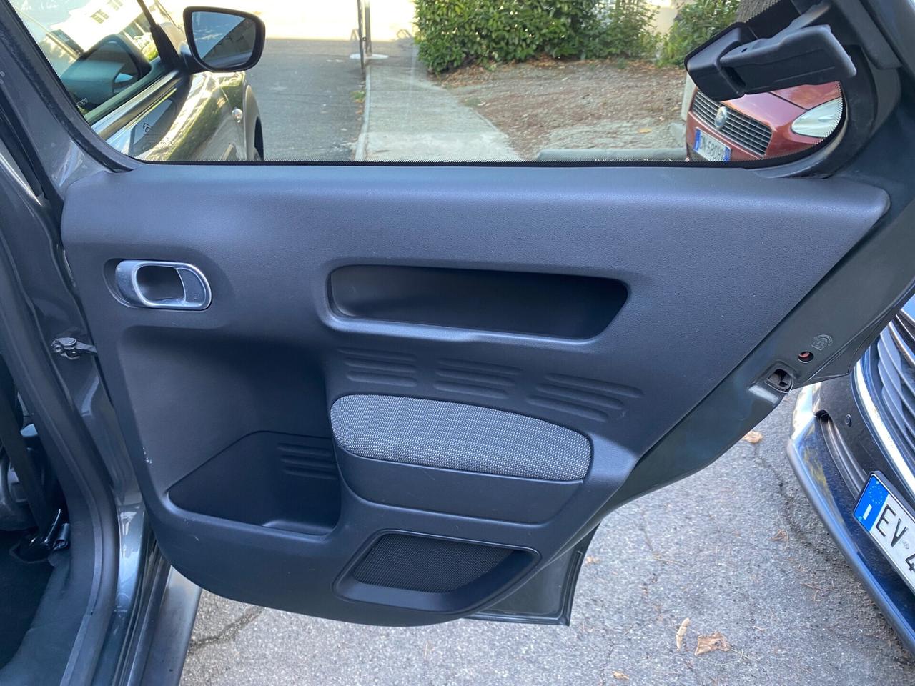 Citroen C4 Cactus PureTech 82 Shine