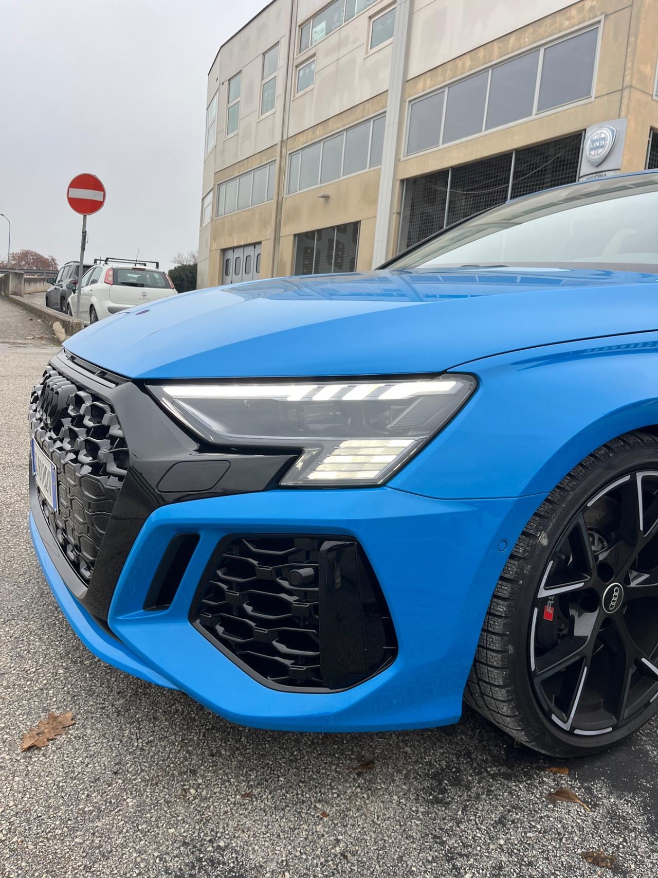 Audi A3 RS 3 SPB TFSI quattro S tronic