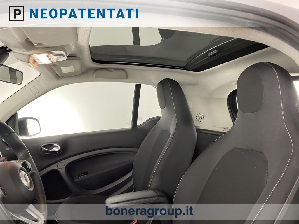 Smart fortwo coupe EQ Passion