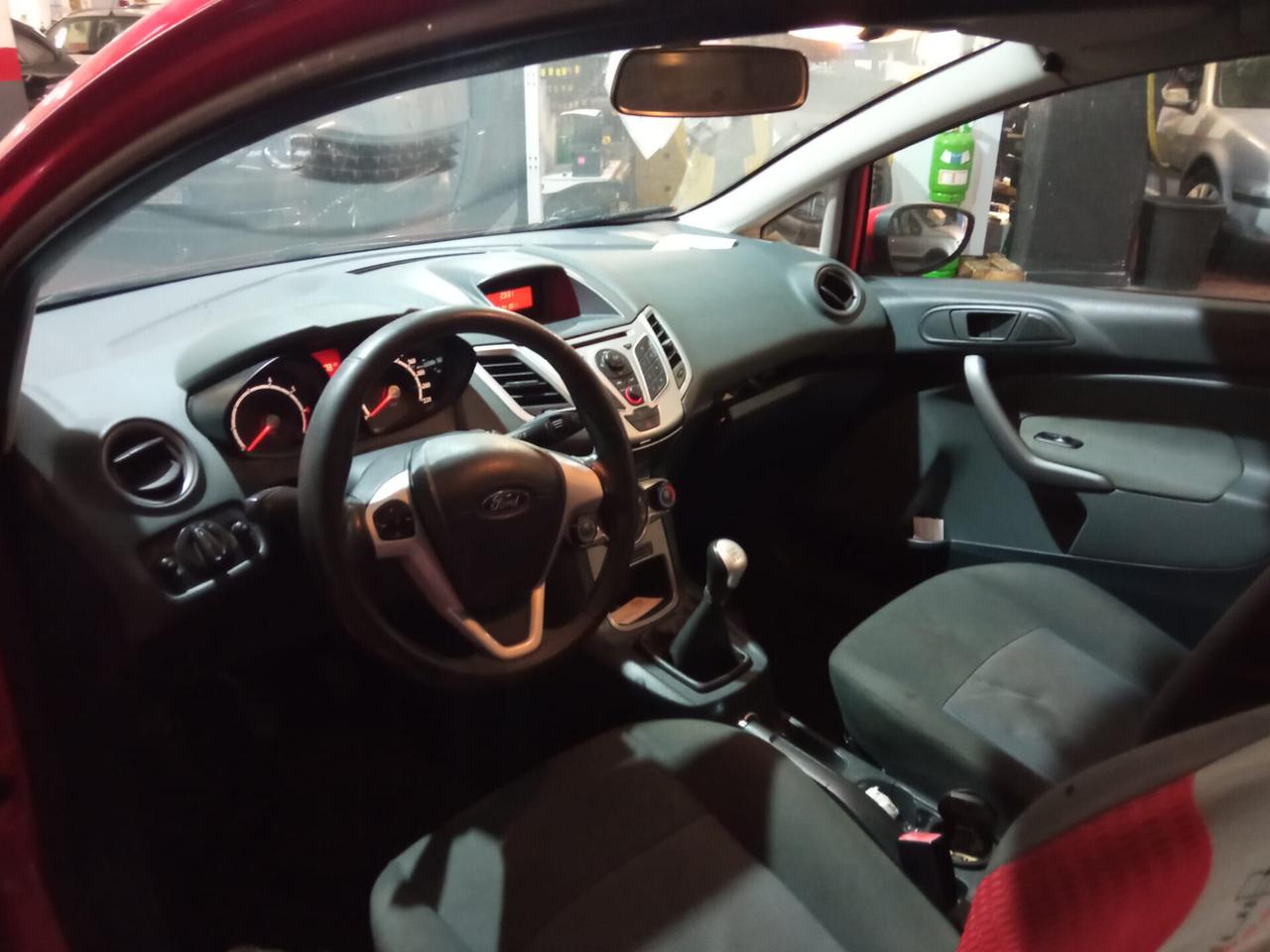 Ford Fiesta 1.4 Titanium Euro 5 Benzina/GPL