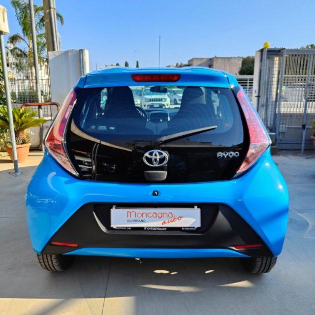 TOYOTA Aygo 1.0 VVT-i 69 CV 5 porte x-cool